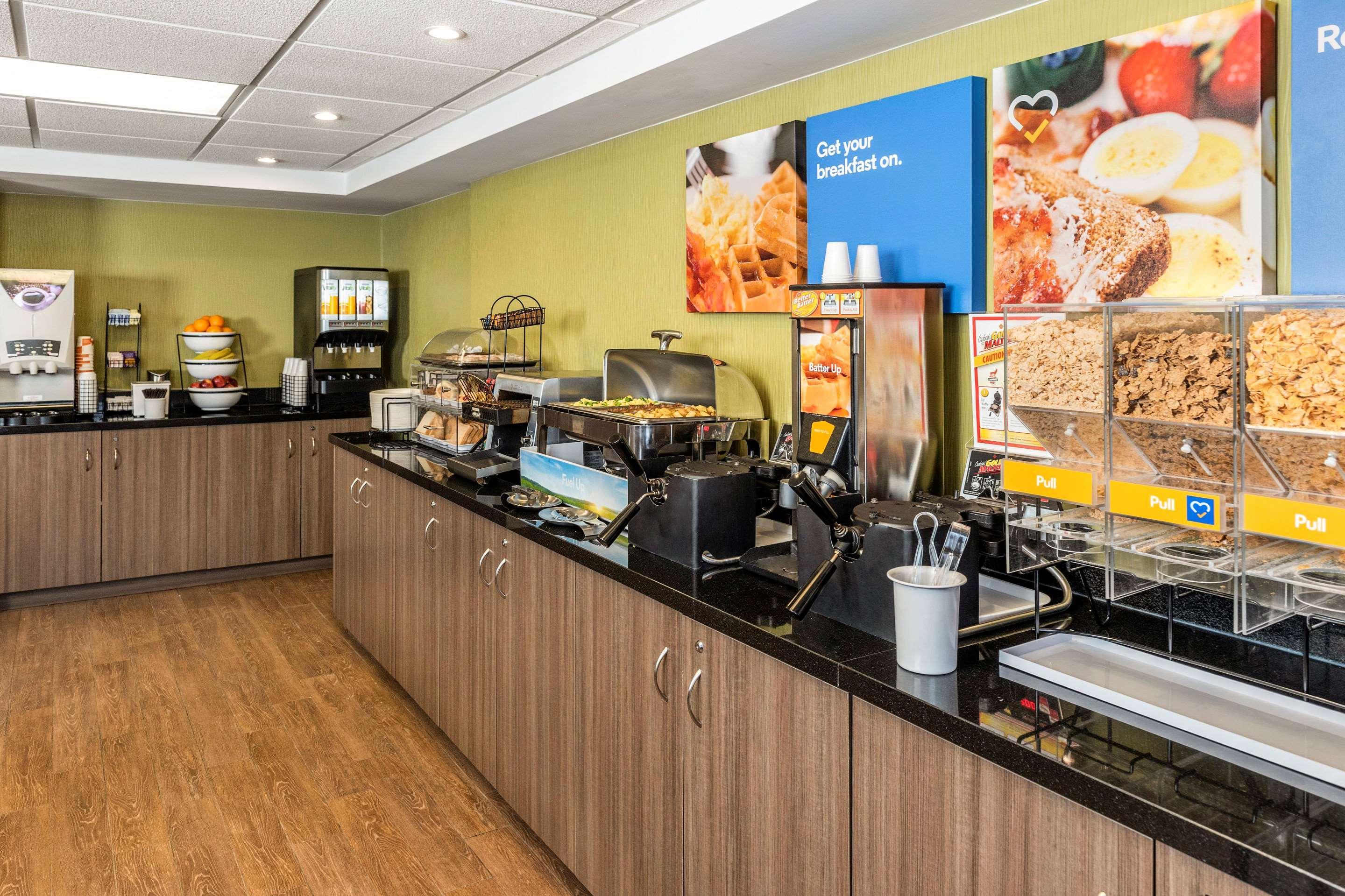 Comfort Inn Airport Vinnipeg Dış mekan fotoğraf