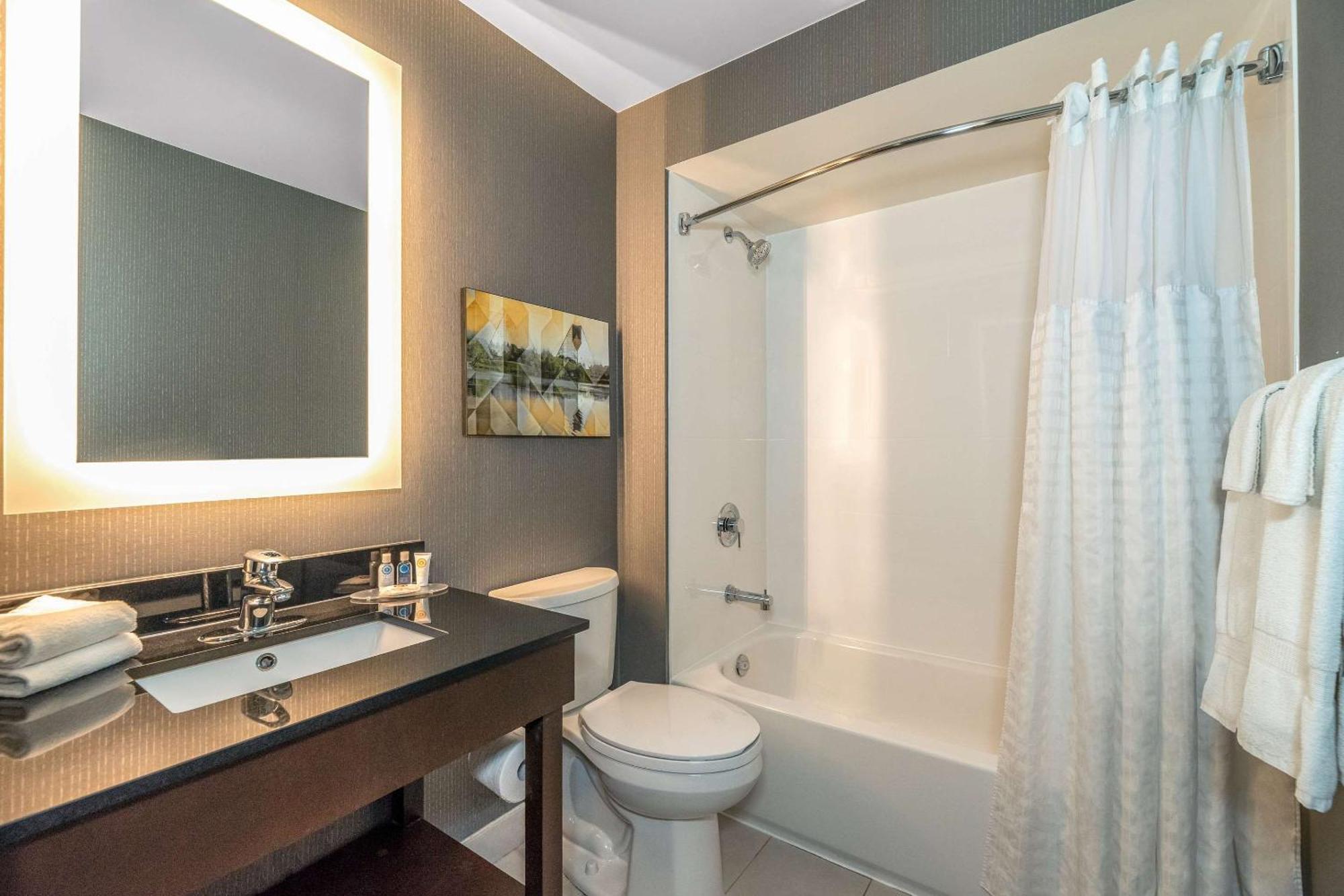 Comfort Inn Airport Vinnipeg Dış mekan fotoğraf