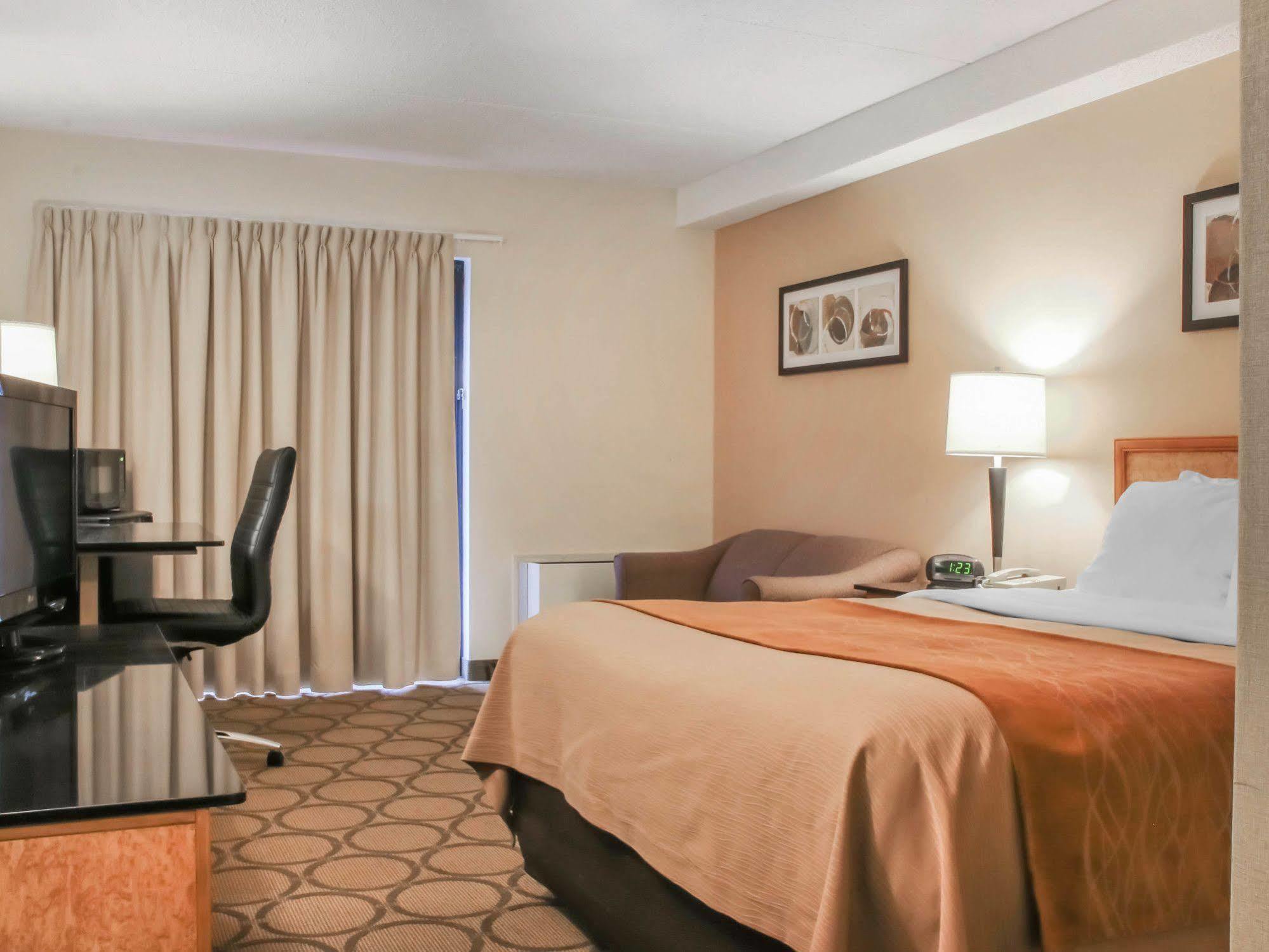 Comfort Inn Airport Vinnipeg Dış mekan fotoğraf